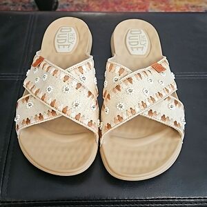 Hey Dude Christi Slide Embroidered Tan   Size 9